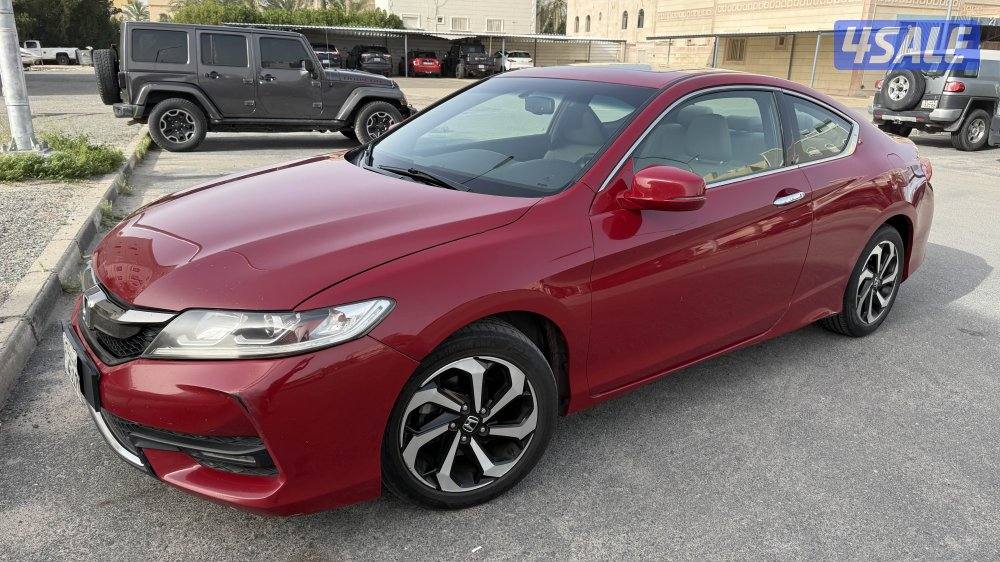 هوندا اكورد باب واحد 20175