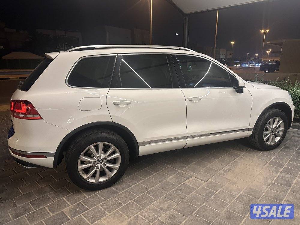 للبيع طوارق 2016 ماشي 250 الف شرط الفحص  للتواصل واتساب2