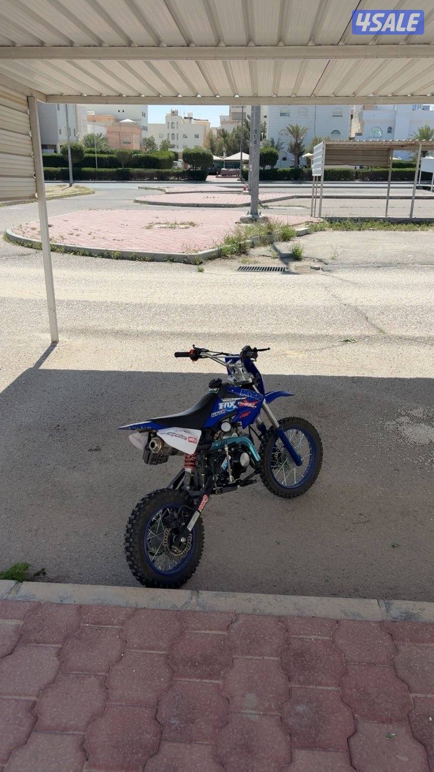 سيكل صيني125ccللبيع ومايبيله الى تبديل زيت وزيته عندي قابل للمساومه١٨٠3