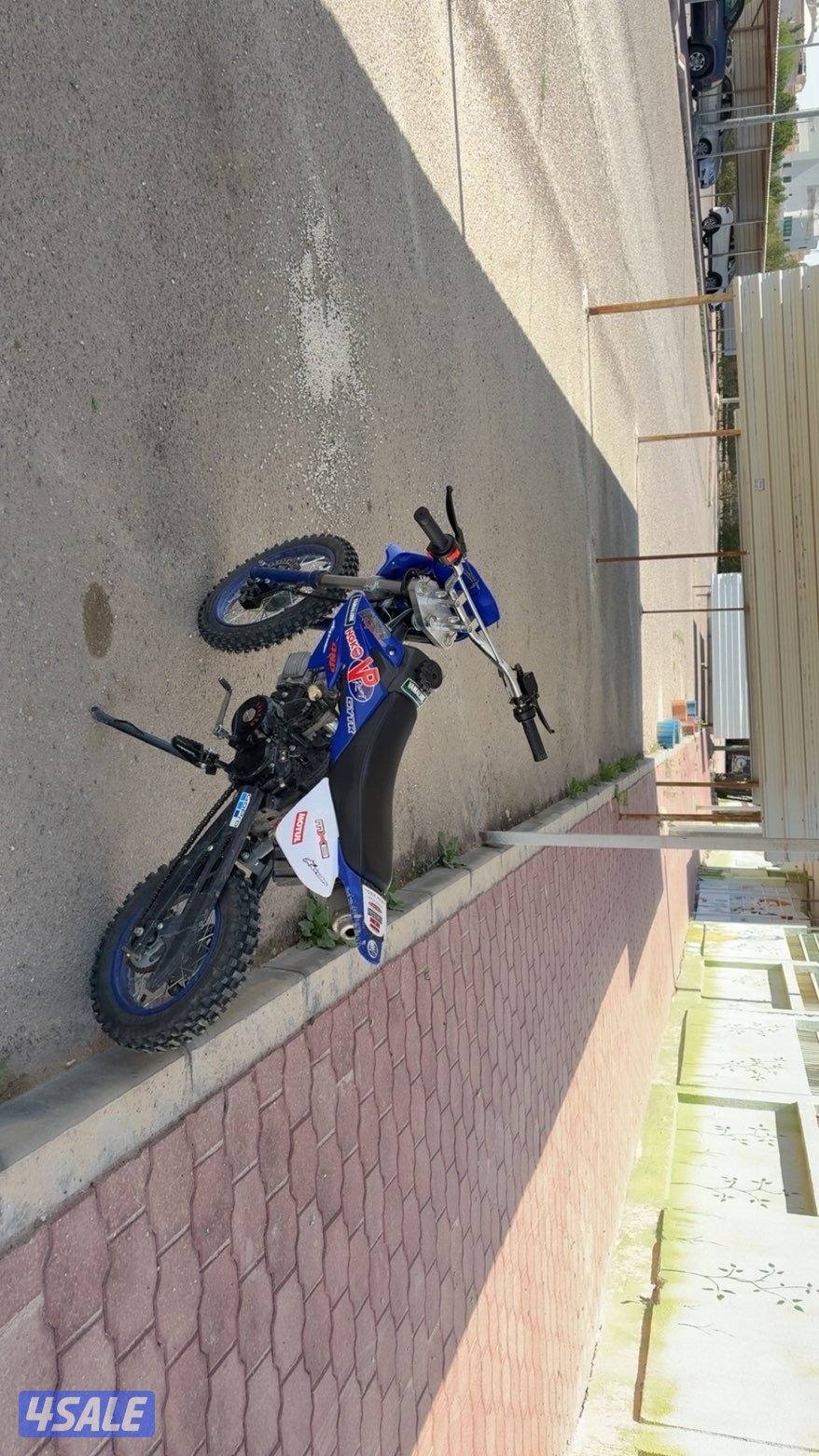 سيكل صيني125ccللبيع ومايبيله الى تبديل زيت وزيته عندي قابل للمساومه١٨٠4