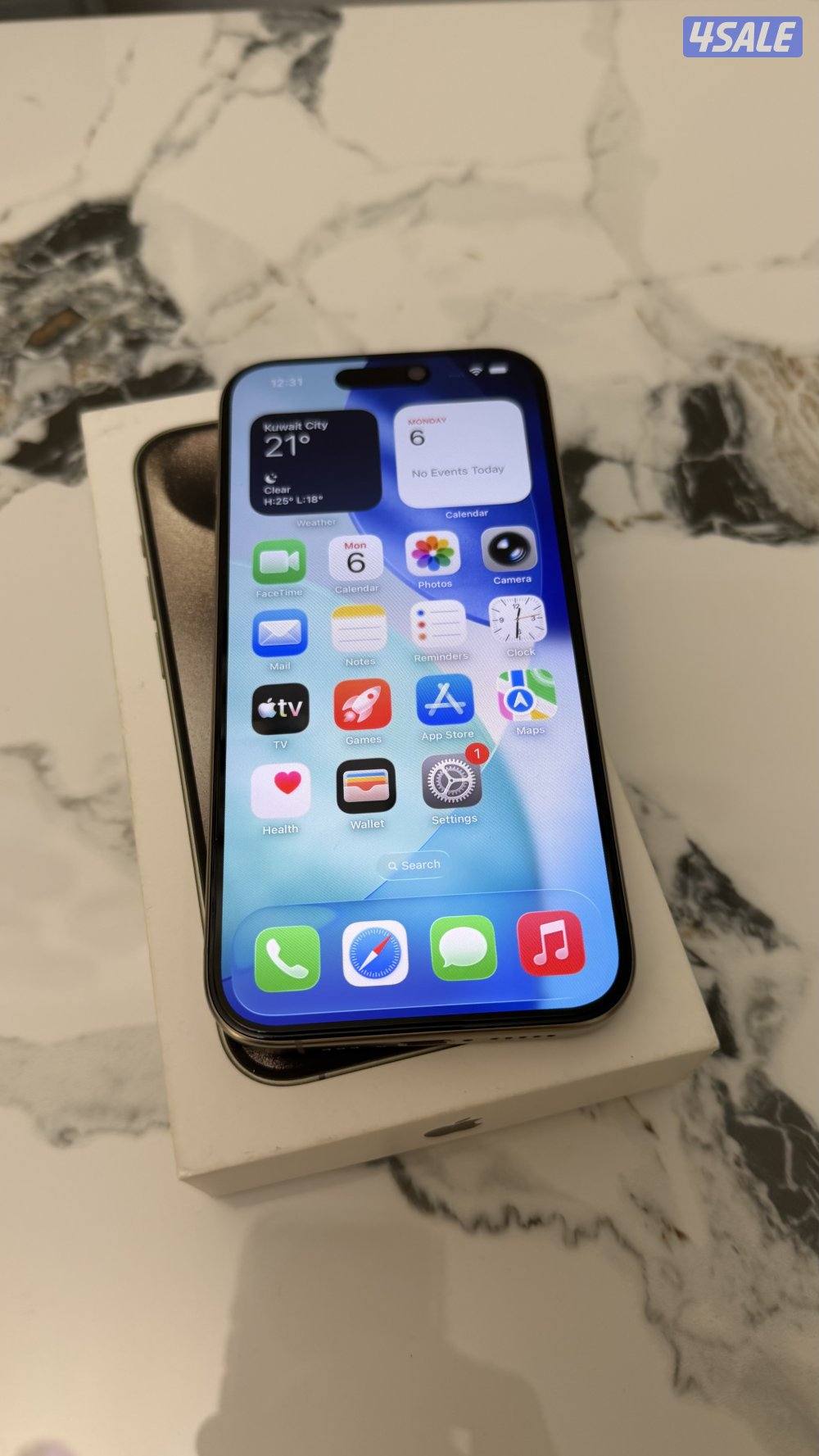 I phone 15 pro 256gb battery 86% perfect condition0