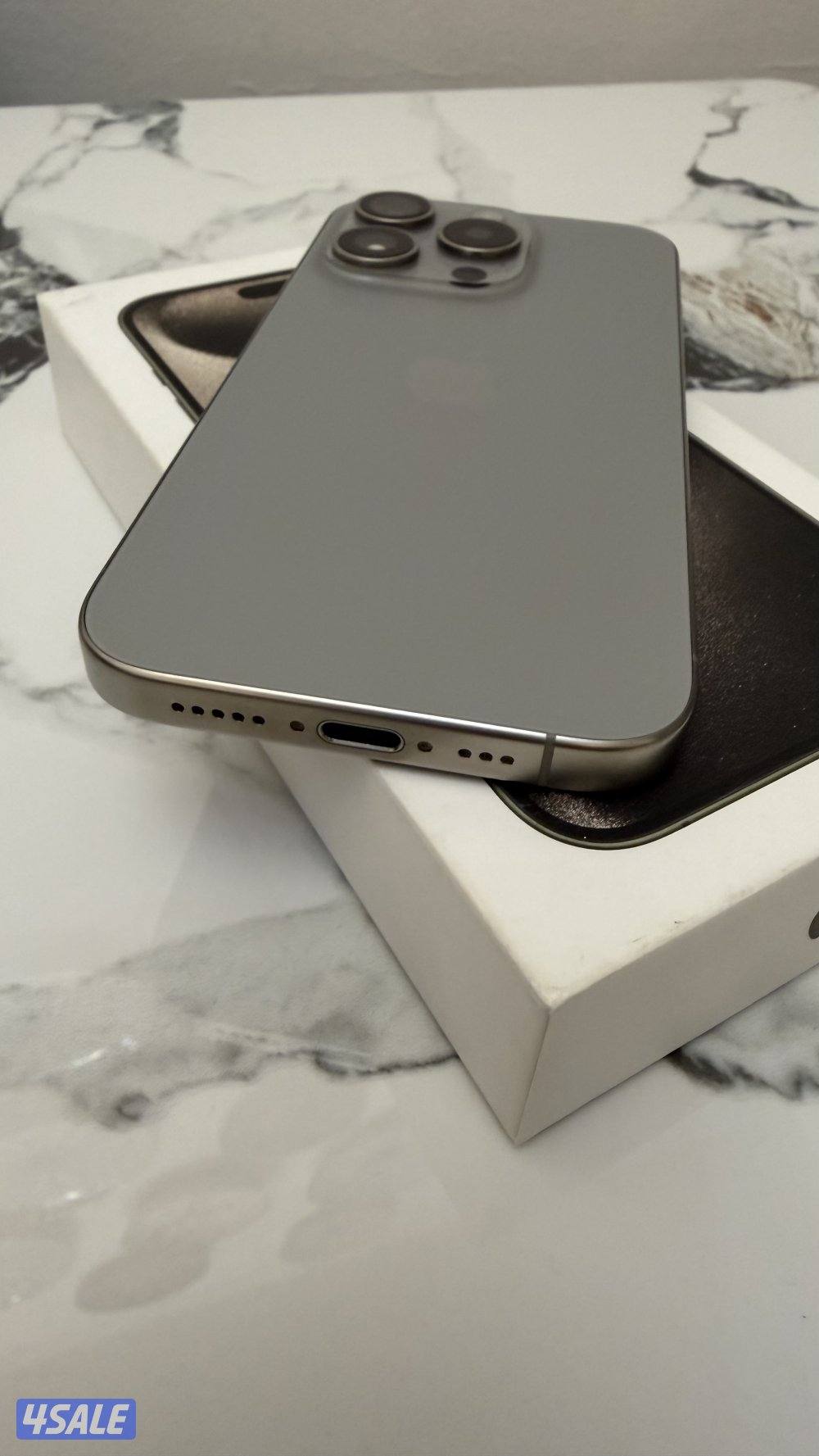 I phone 15 pro 256gb battery 86% perfect condition4