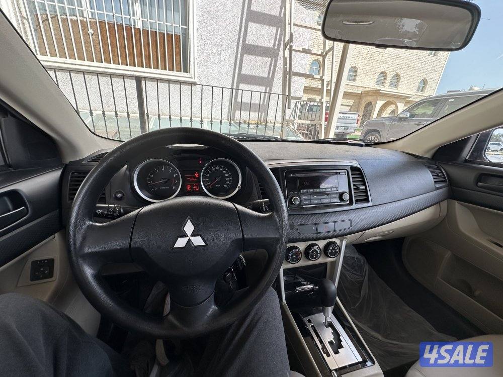 حاله نادره جدا ماشي 63 الف فقط صبغ الوكاله بالكامل 2000cc شرط الفحص14