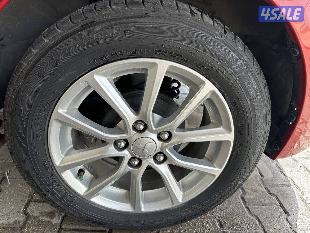 حاله نادره جدا ماشي 63 الف فقط صبغ الوكاله بالكامل 2000cc شرط الفحص15