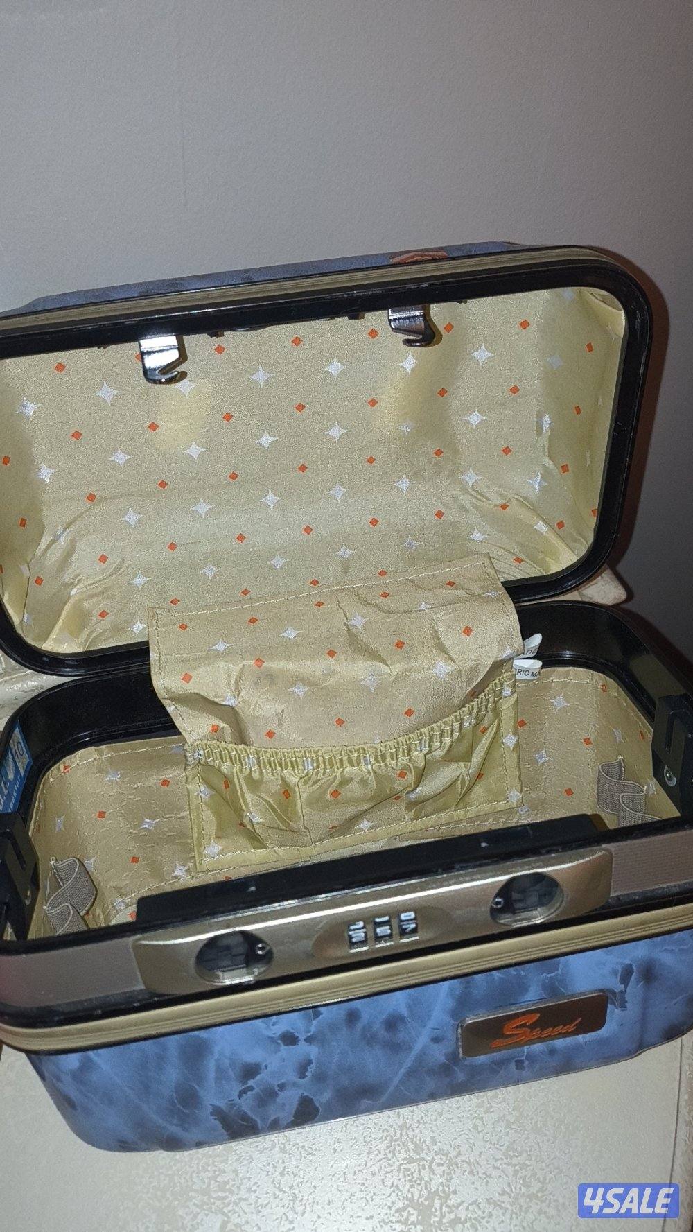 شنطه مكياج2