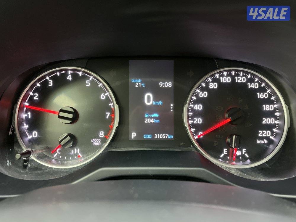 TOYOTA RAV401 4X2 STANDARD OPTION6