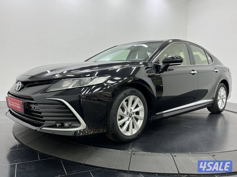 TOYOTA CAMRY GLE 4 CYL MID OPTION1