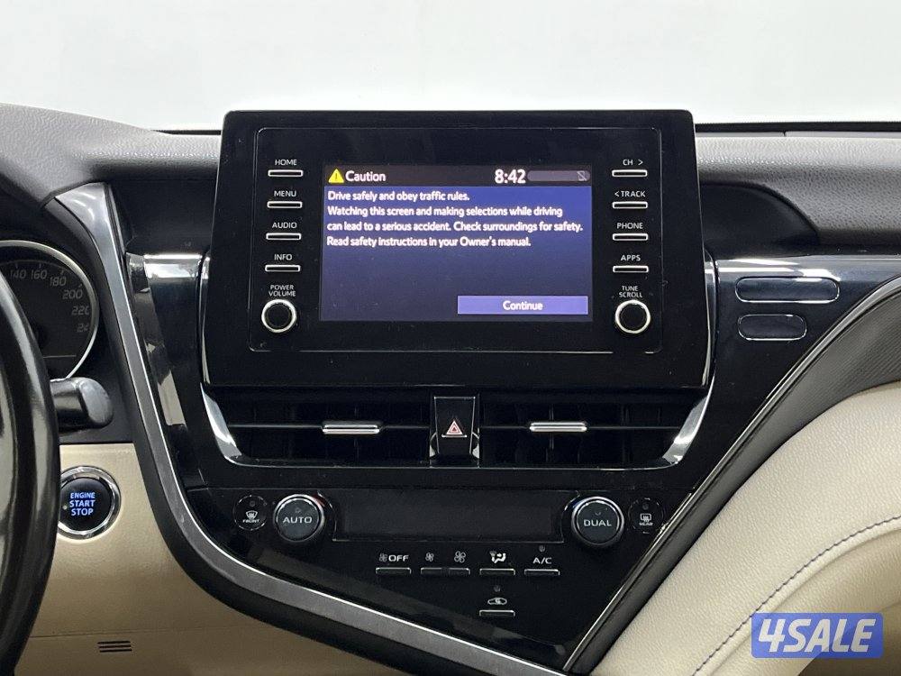 TOYOTA CAMRY GLE 4 CYL MID OPTION13