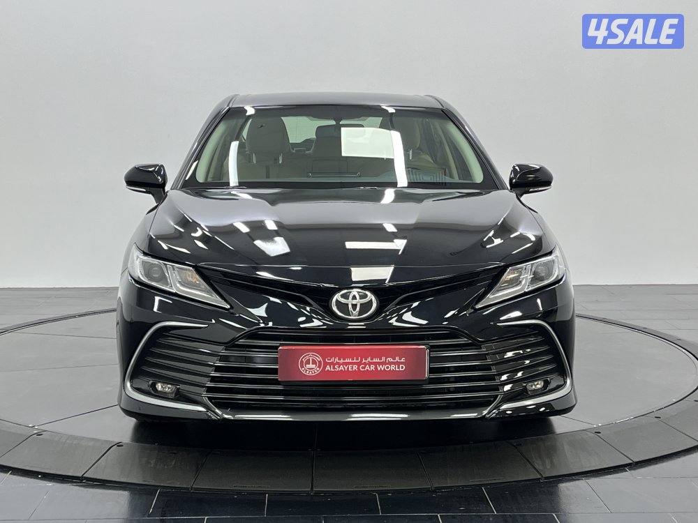 TOYOTA CAMRY GLE 4 CYL MID OPTION15
