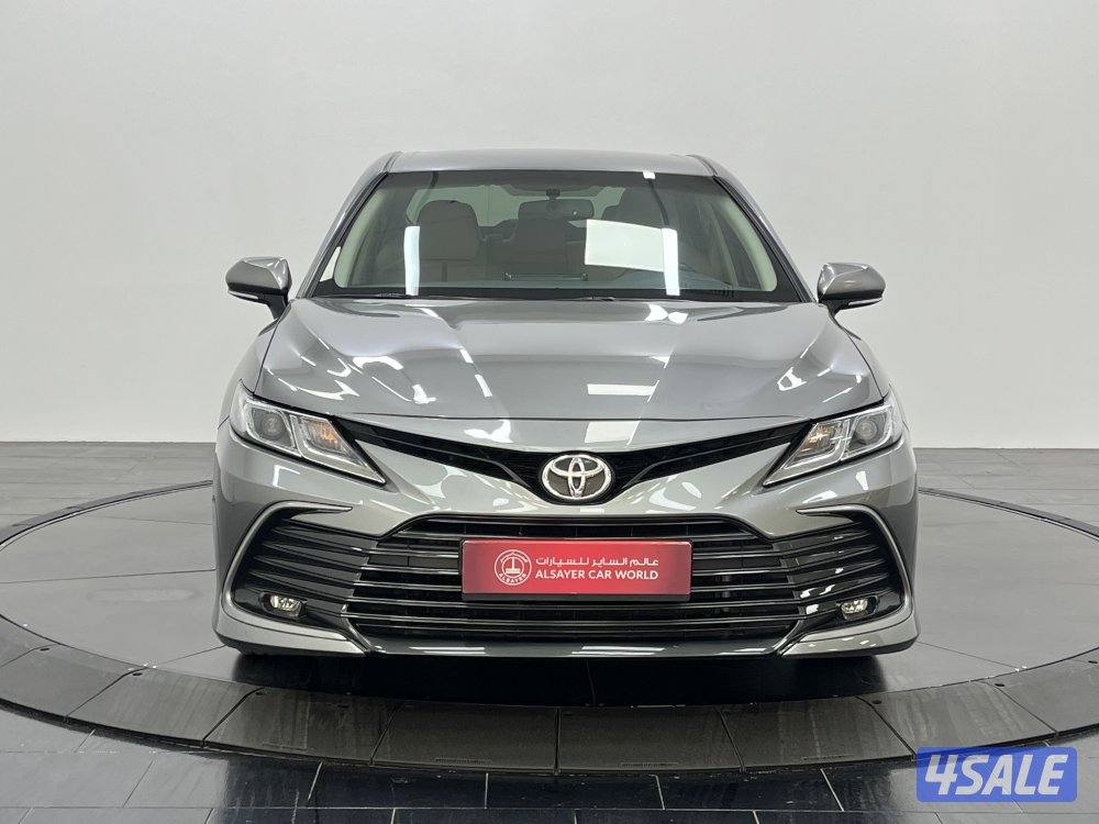 TOYOTA CAMRY GLE 4 CYL MID OPTION15