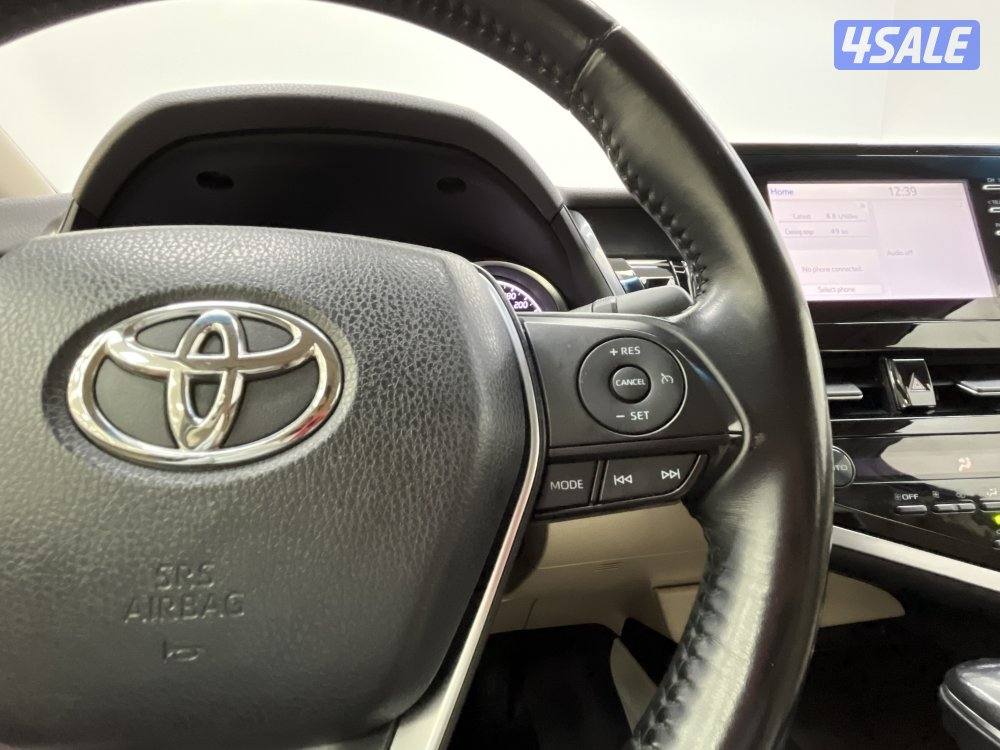 TOYOTA CAMRY GLE 4 CYL MID OPTION7