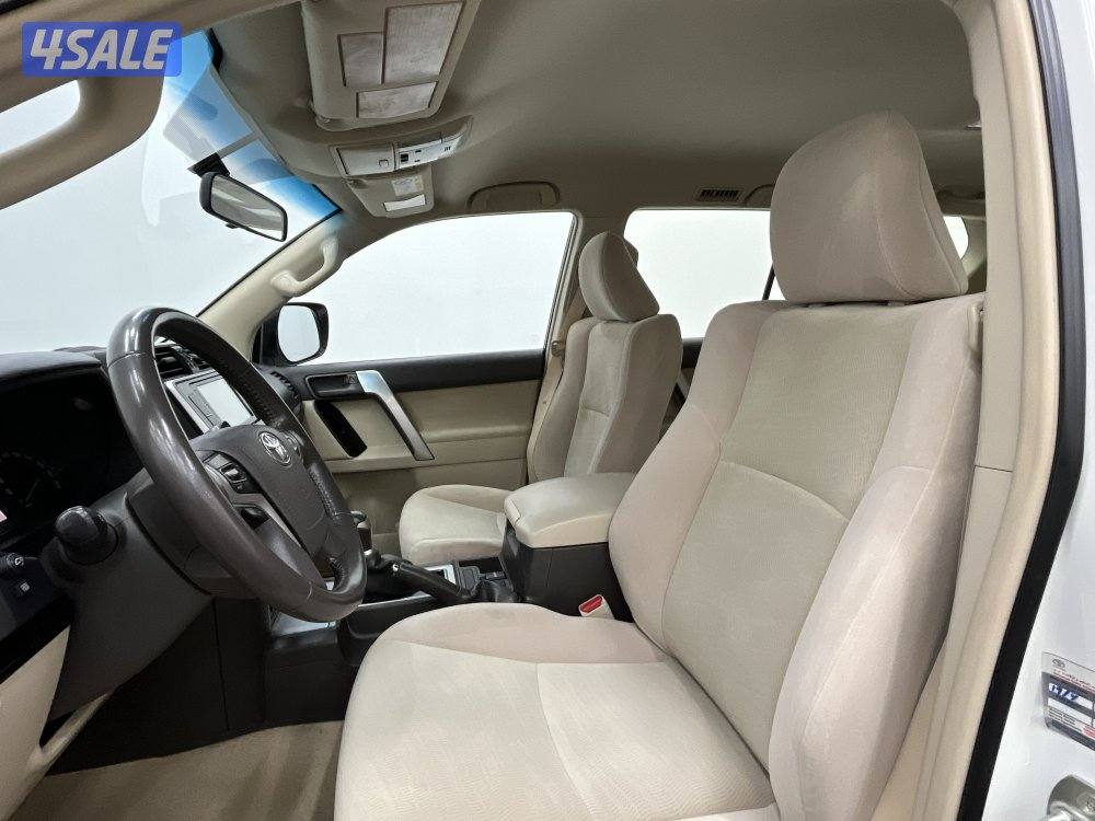 TOYOTA PRADO 6 CYL STANDARD OPTION5