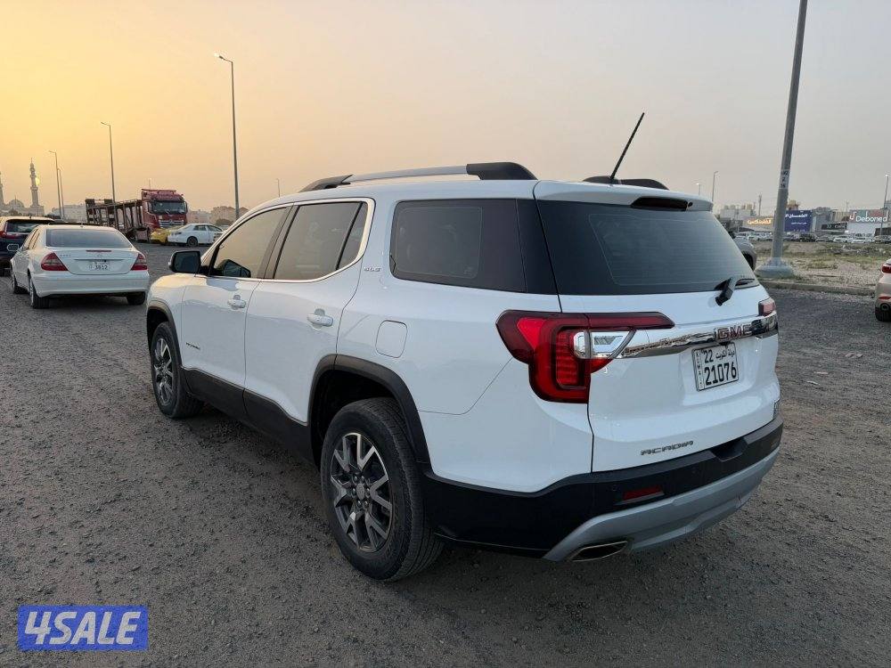 اكاديا 2023 بحالة المصنع كالجديد0