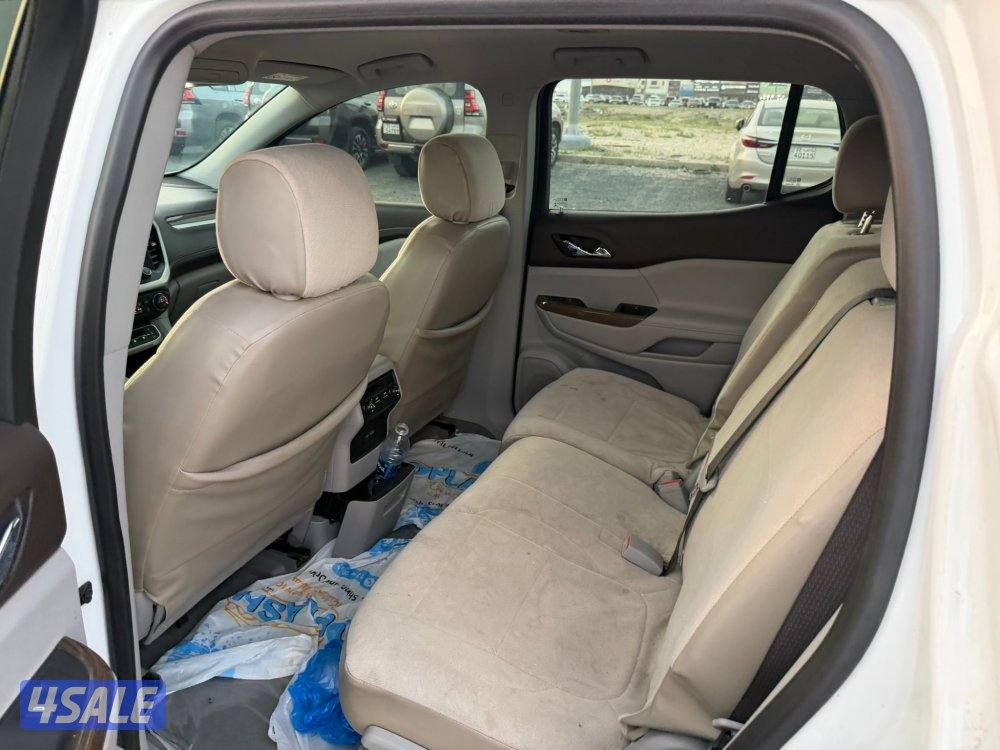 اكاديا 2023 بحالة المصنع كالجديد7