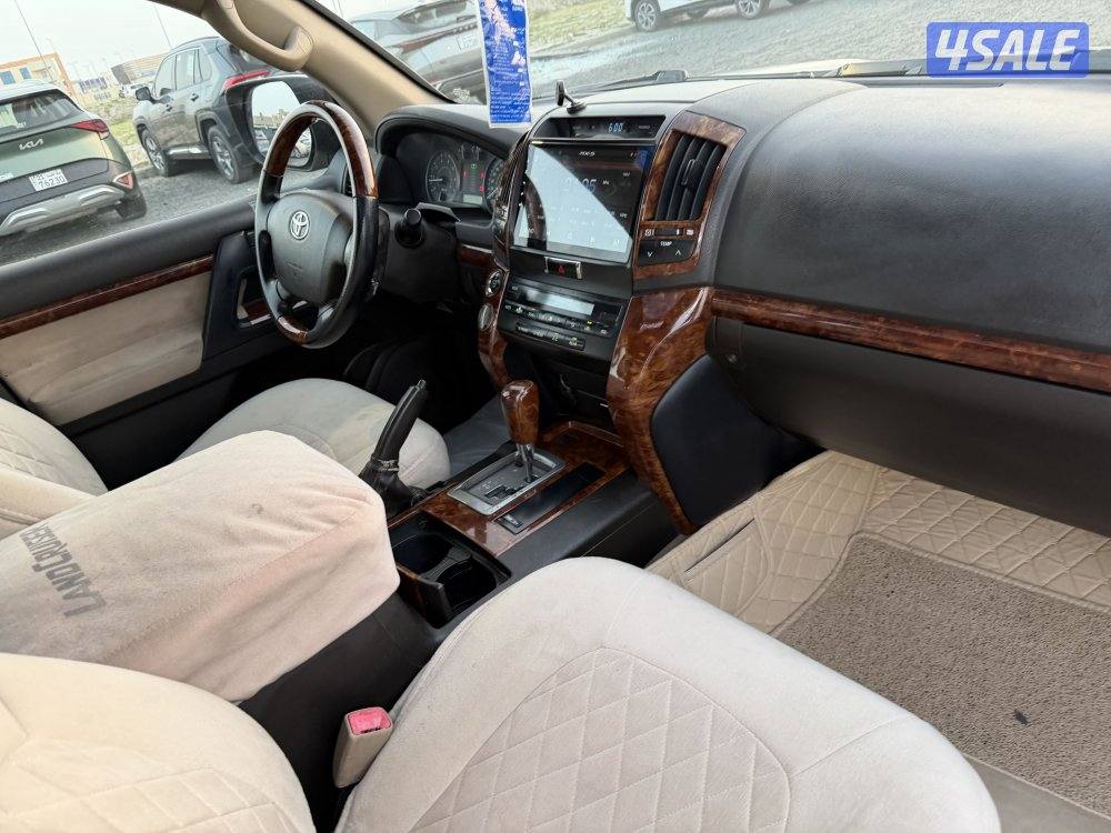 لاندكروز GXR 20094