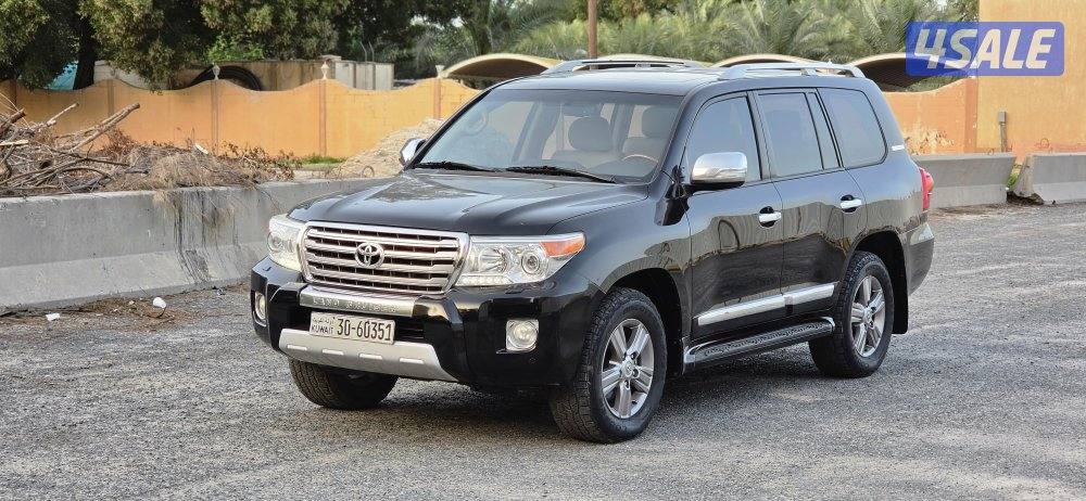 لاندكروز موديل 2015 المالك الاول ماشي 179 وكاله1