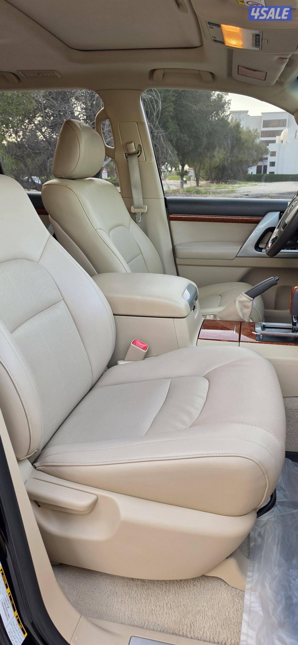 لاندكروز موديل 2015 المالك الاول ماشي 179 وكاله6