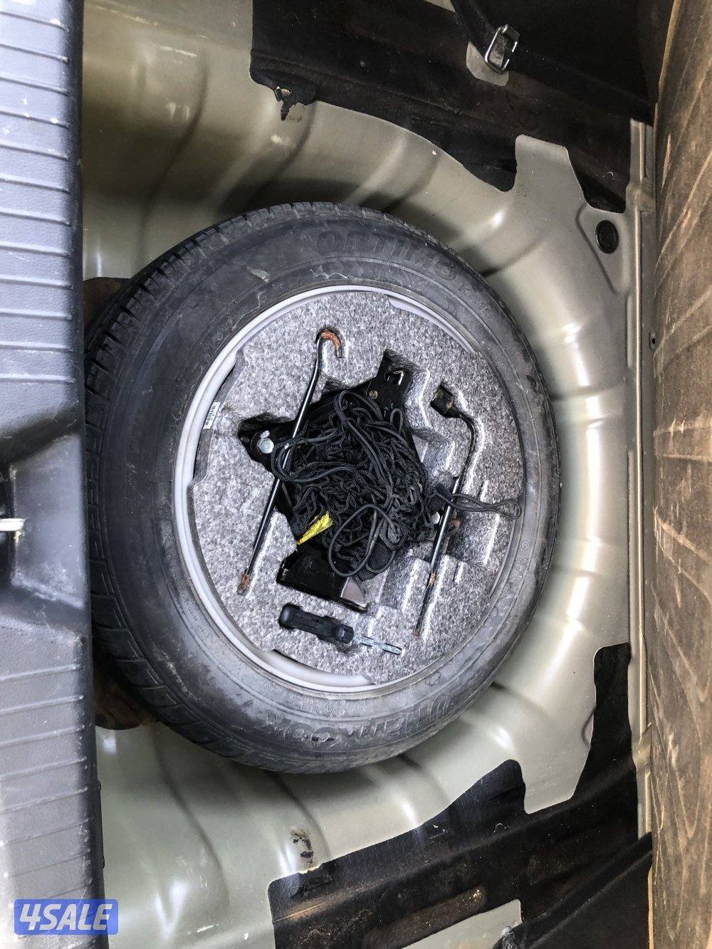 ترافرسLTم 2011عداد170الف شرط الفحص الكامل نظيف6