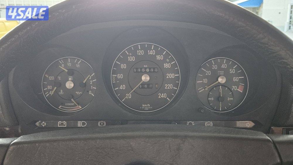 مرسيدس 500sl اوربي موديل ١٩٨٦ ممشى ١١٥ الف مخزنة7