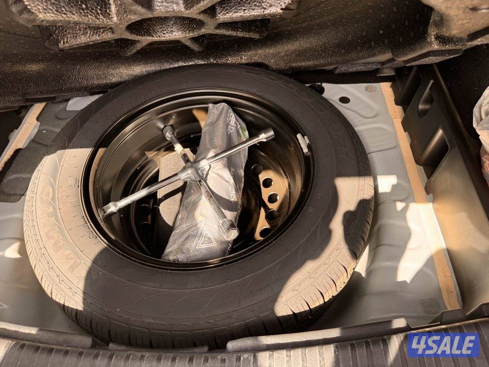 للبيع رينو كوليوس موديل 2022، سيارة نظيفة جدًا9