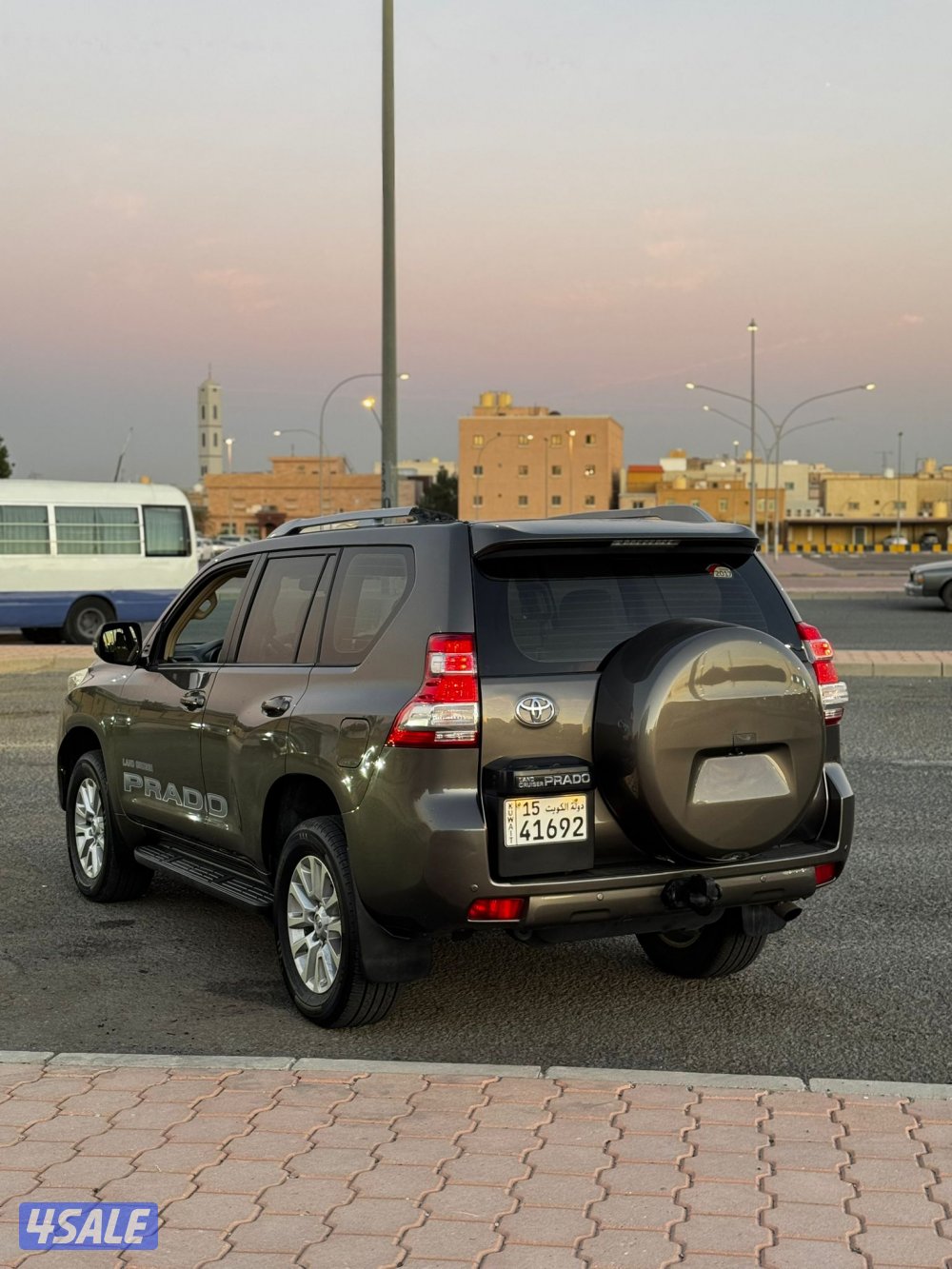 للبيع برادو TX.Lوارد الساير  20172