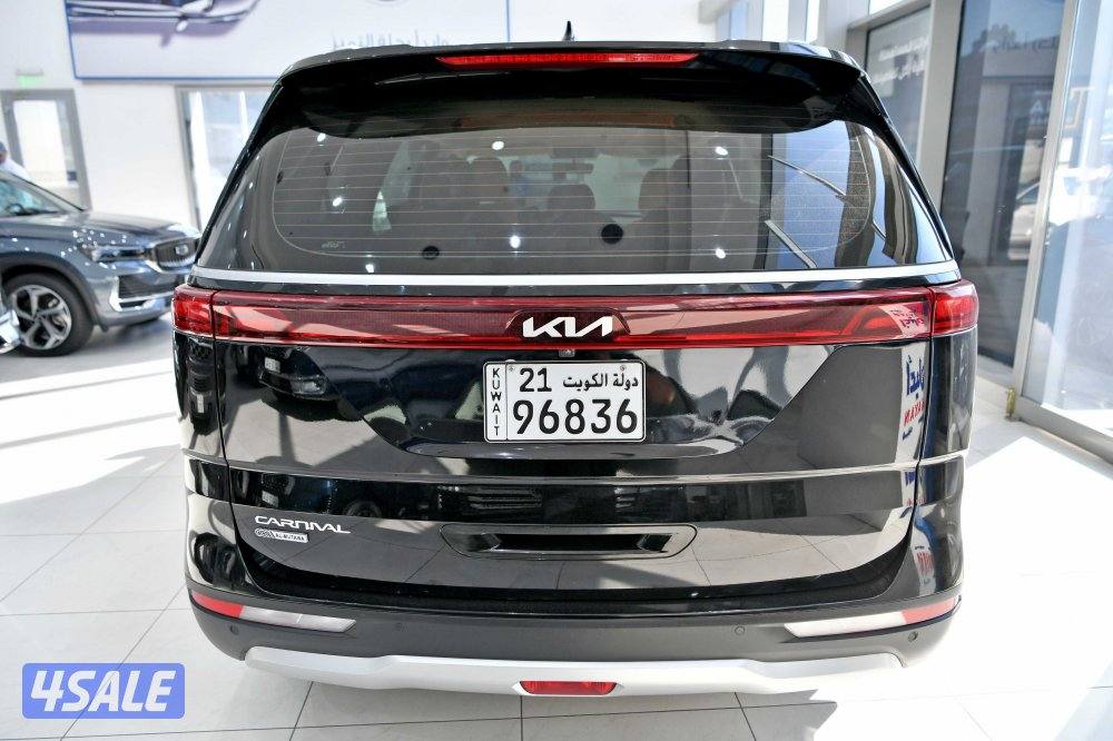 كيا كارنفال3