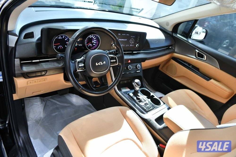 كيا كارنفال5