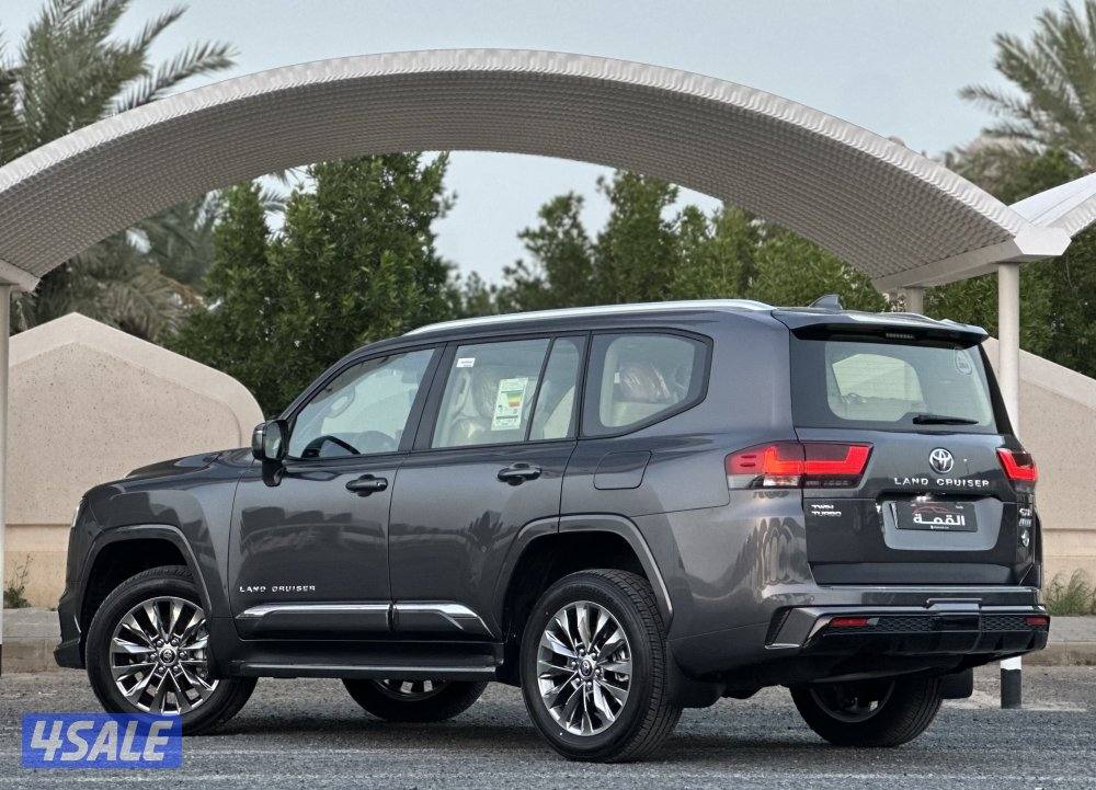 معرض القمة 🚩4