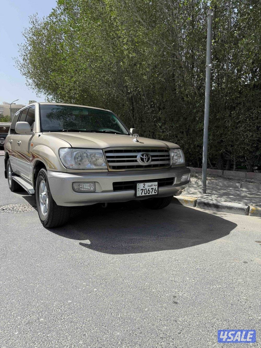 البيع لاند كروز 20042