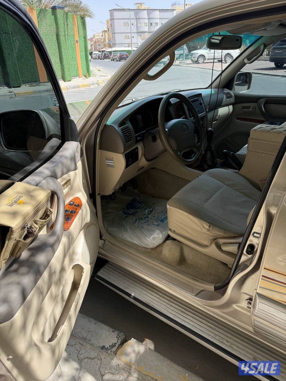 البيع لاند كروز 20046