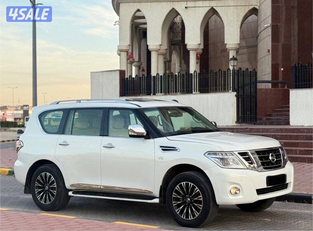 باترول 2013 شرط الفحص بل كامل ماشي 220 الف2