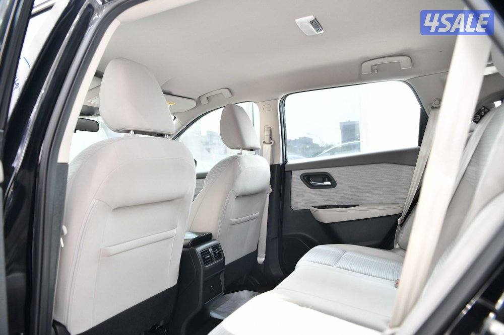 نيسان اكس تريل4