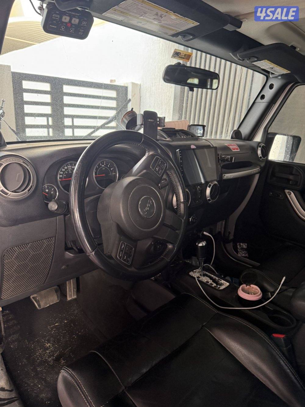 للبيع رانجلر ٢٠١٢2