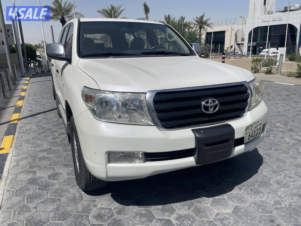 تويوتا لاندكروزر2