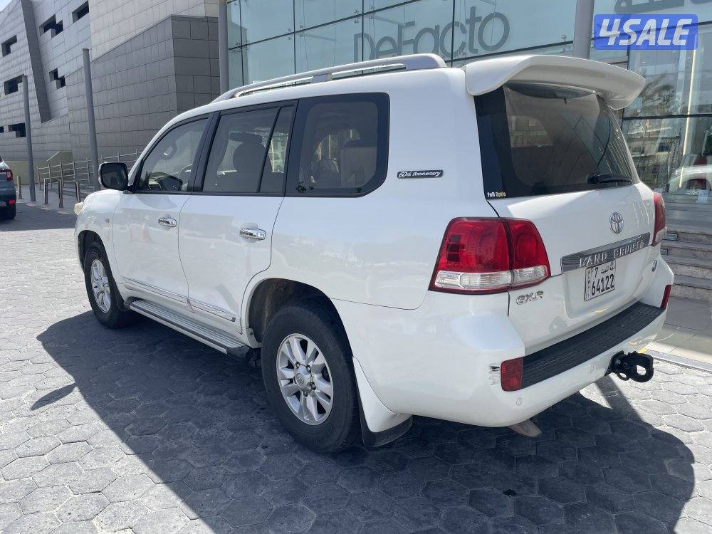 تويوتا لاندكروزر3