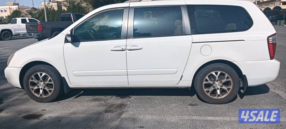 للبيع كيا ٢٠١٥ ماشي ١٥١8