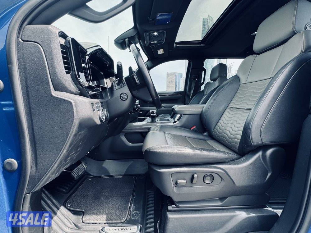 للبيع وانيت سلفرادو ZR214