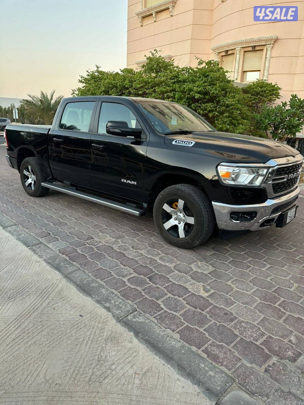 وانيت دوج رام ٢٠٢٣ وارد الوكاله عداد ٨٦ ألف شرط الفحص صبغ وكاله0