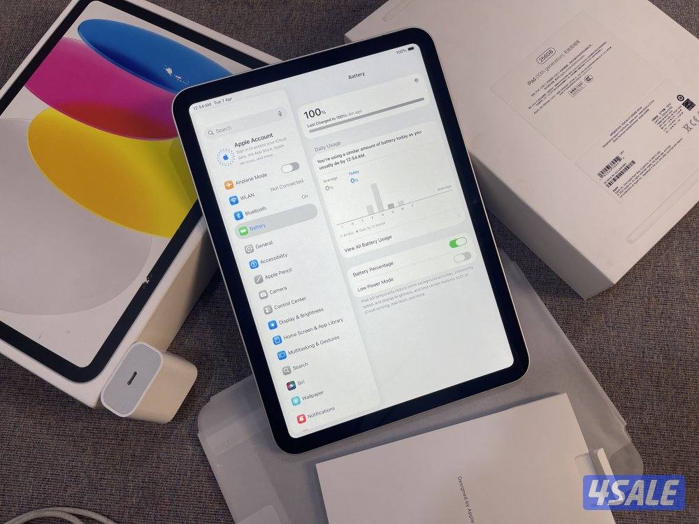 ايباد ابل 10 العاشر 256 قيقا بطارية 92 نظيف وشغال تمام مع الاغراض4