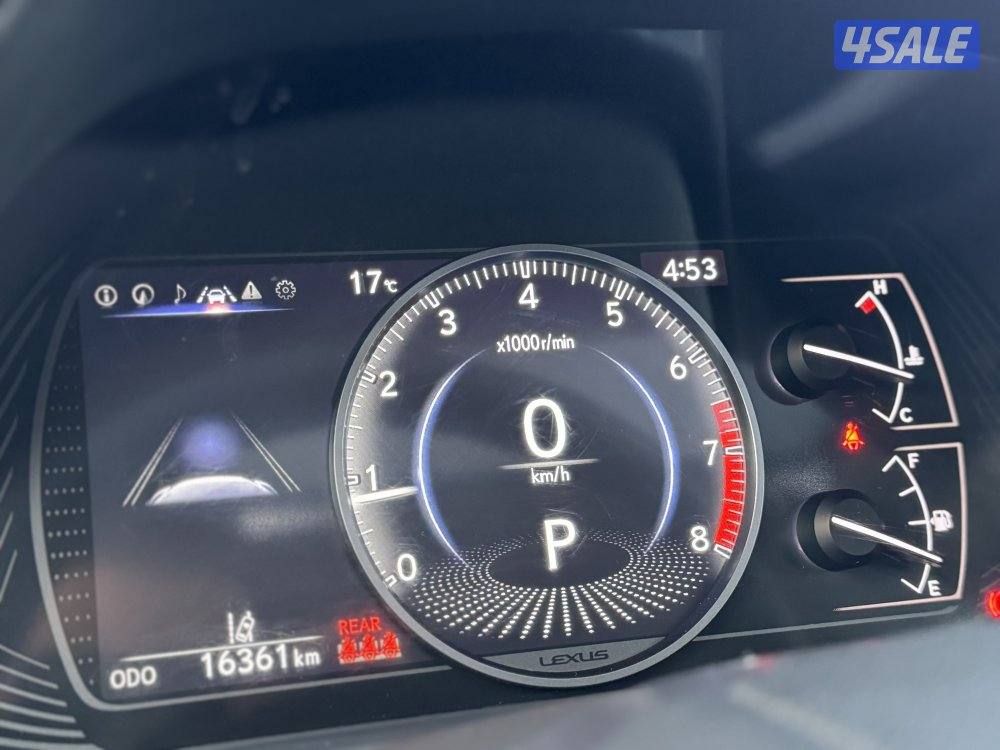 لكزس UX 200 موديل 2021 بحاله نادره صبغ الوكاله15