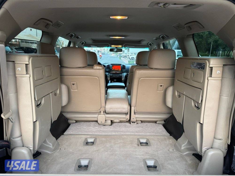 لاند كروز VX.R V8 ٢٠١١ الساير عداد٣٤٧ ألف شرط الفحص صبغ وكاله عدا كبوت4