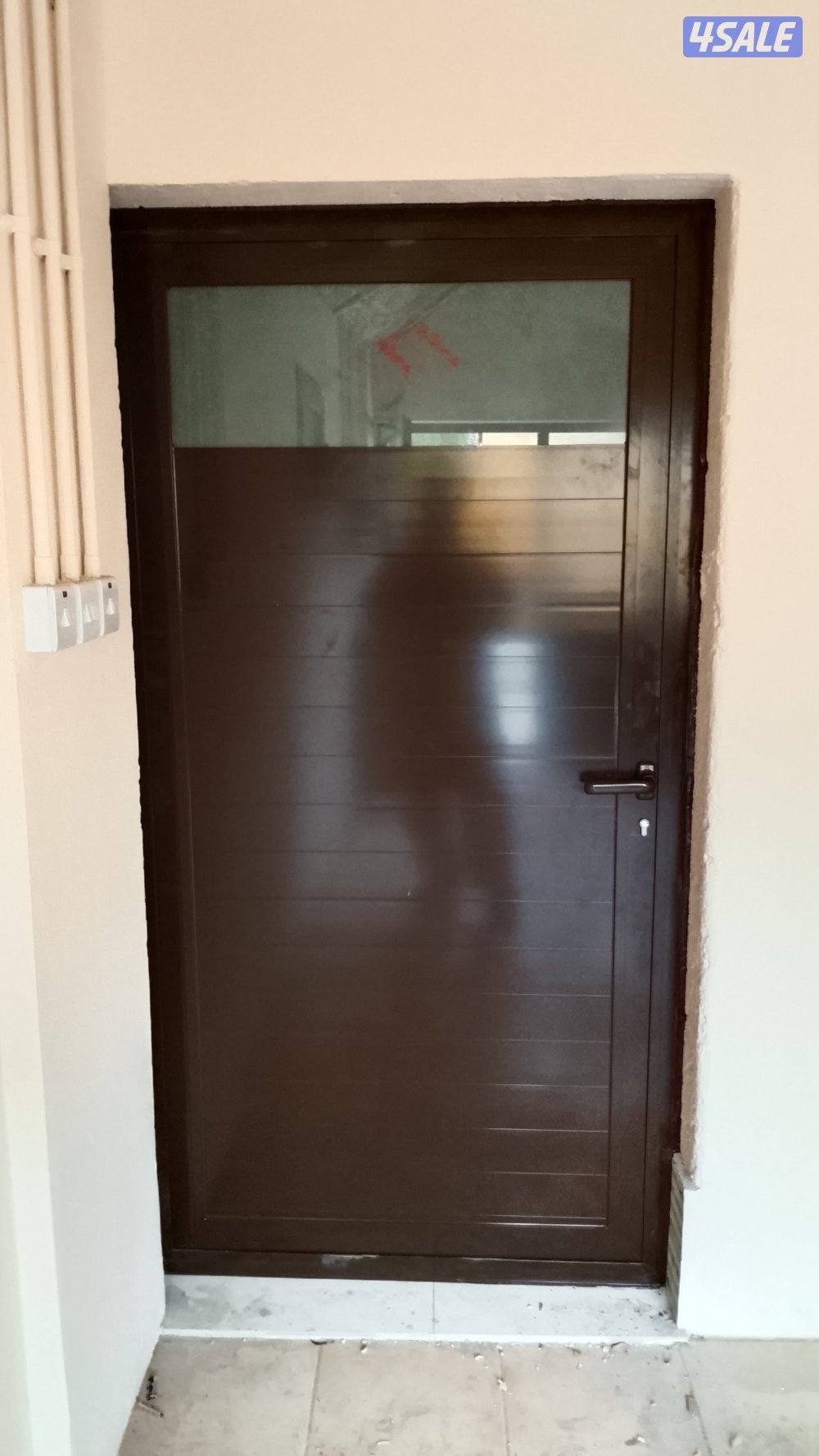 almuim doors window kitchen shatter and repairing shower box10