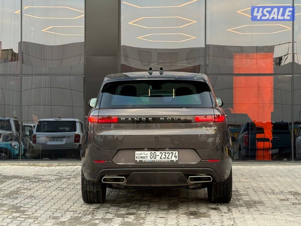 RANGE ROVER SPORT SUPERCHARGED V6 _ 2024 صبغ الوكالة5