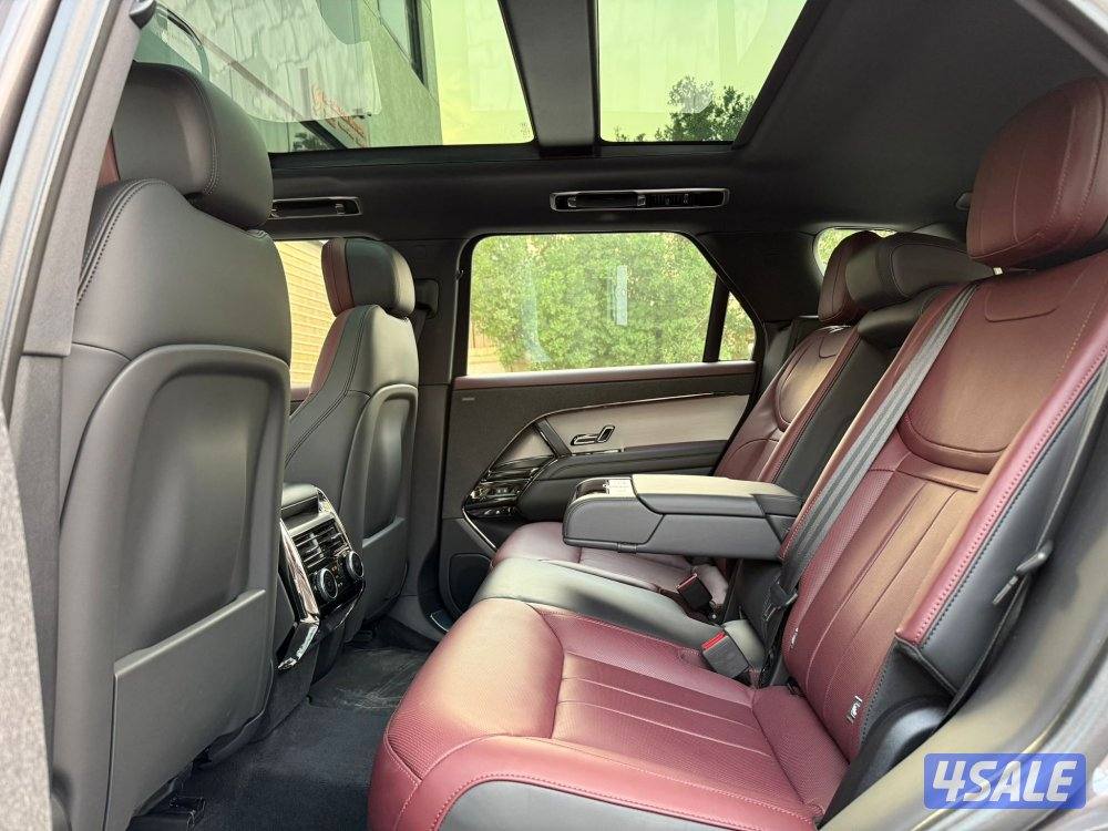 RANGE ROVER SPORT SUPERCHARGED V6 _ 2024 صبغ الوكالة9