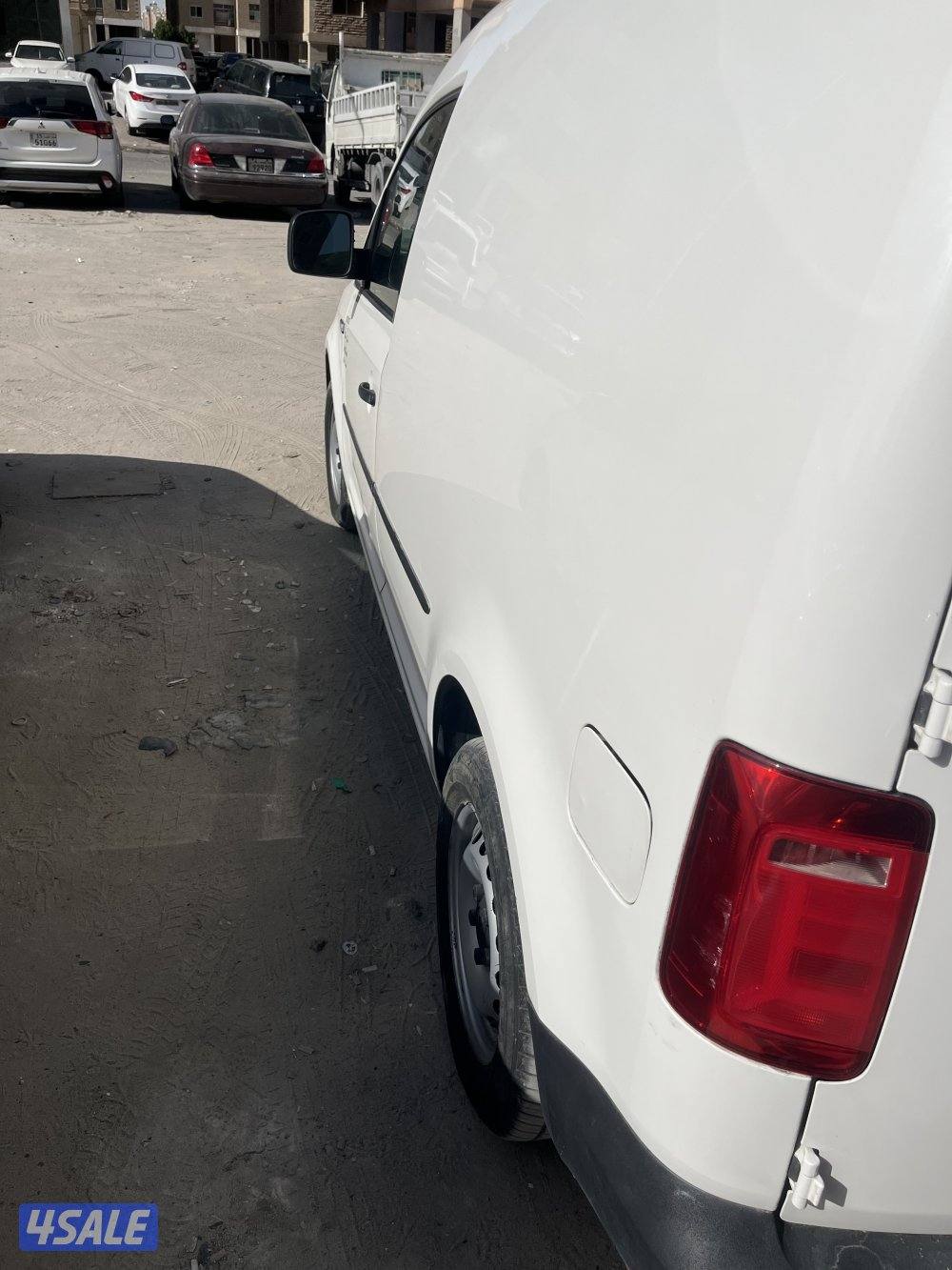 فولكس فاجن كادي للبيع0