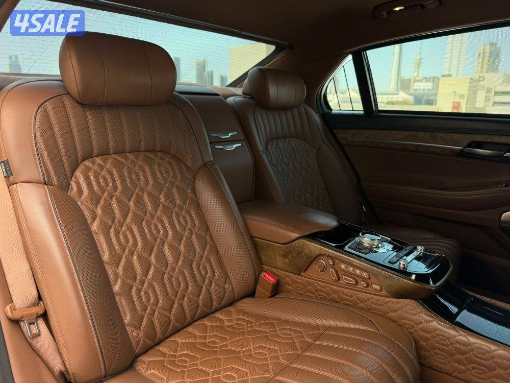 جينيسسG90 L موديل2021 عداد42الف وارد الكويت سيرفس منتظم9