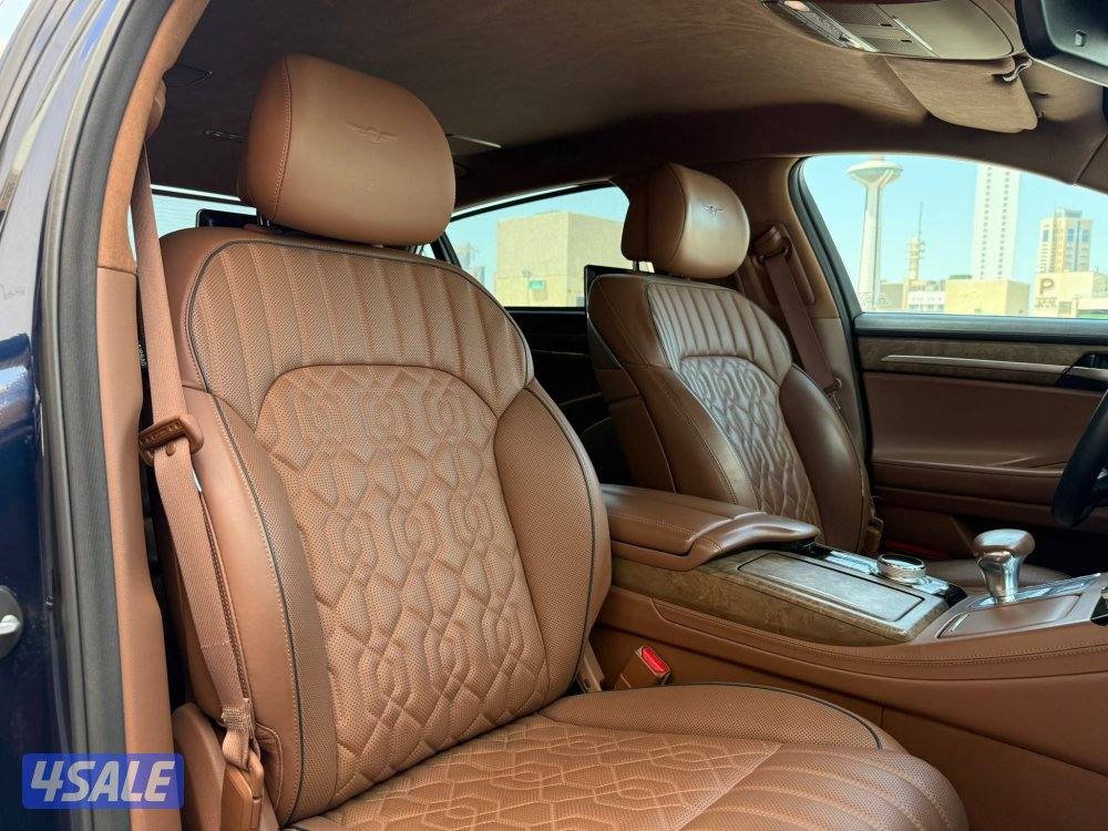 جينيسسG90 L موديل2021 عداد42الف وارد الكويت سيرفس منتظم8