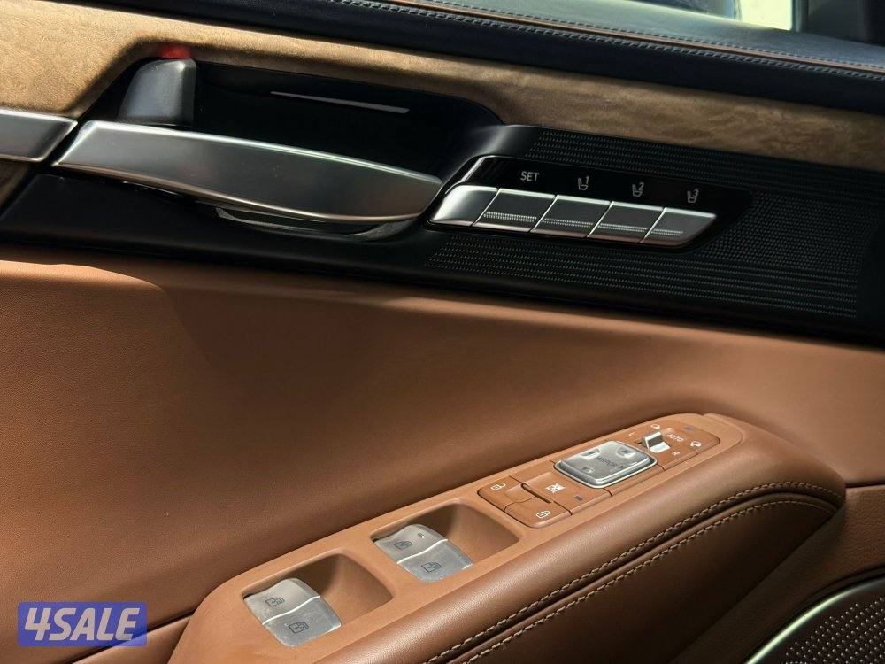 جينيسسG90 L موديل2021 عداد42الف وارد الكويت سيرفس منتظم15