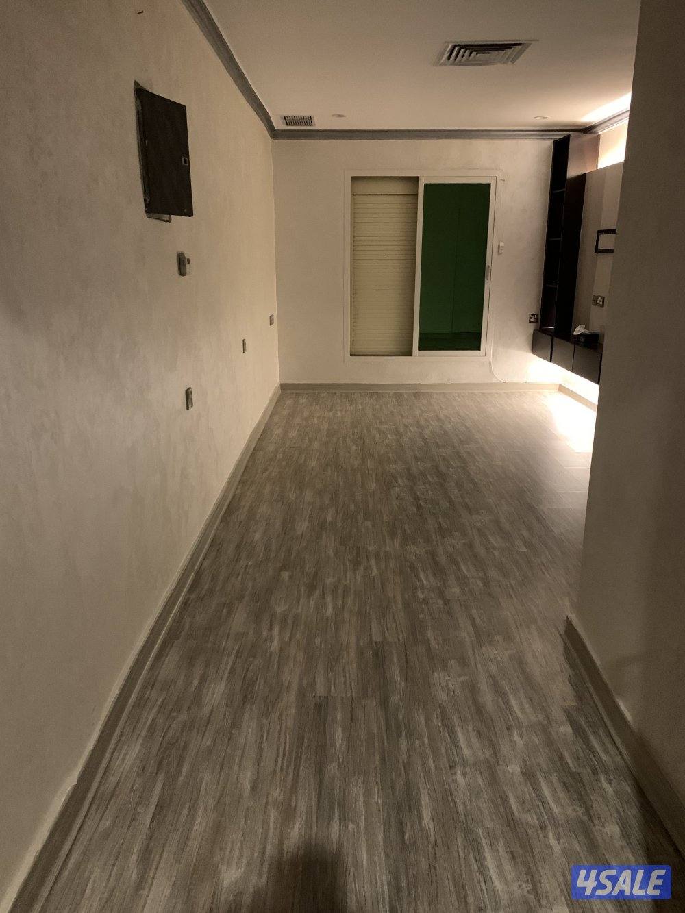 شقق للايجار خلو وفاضي غرفة وصالة ومطبخ وحمام تشطيب سوبر لوكس2