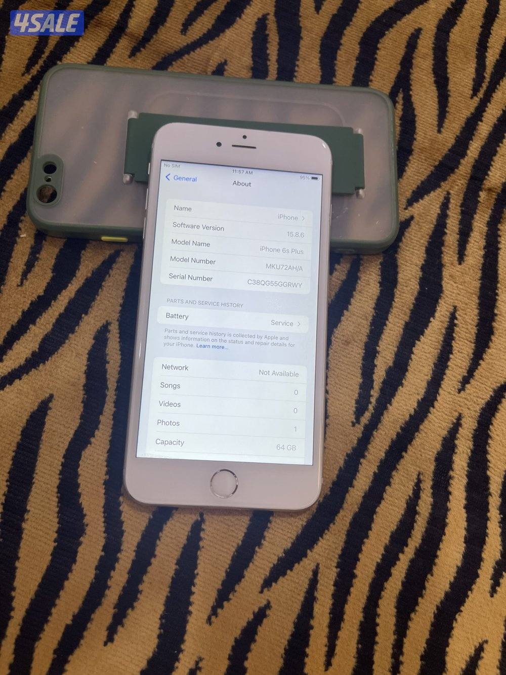 ايفون 6s بلس 64 جيجابايت نظيف مو مفتوح وشغال مع كفر4